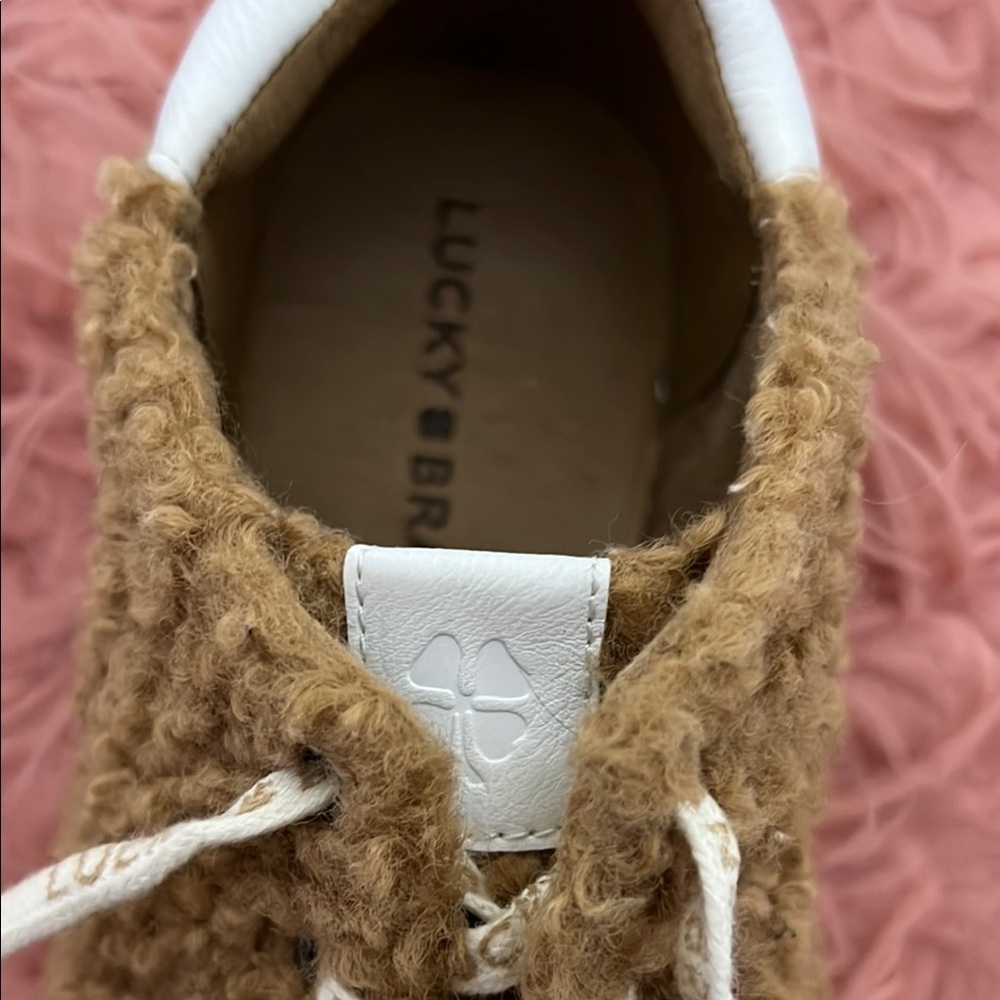 Lucky Brand Teddy Bear Brown and White Sneakers Casual Low-Top - Picture 10 of 13